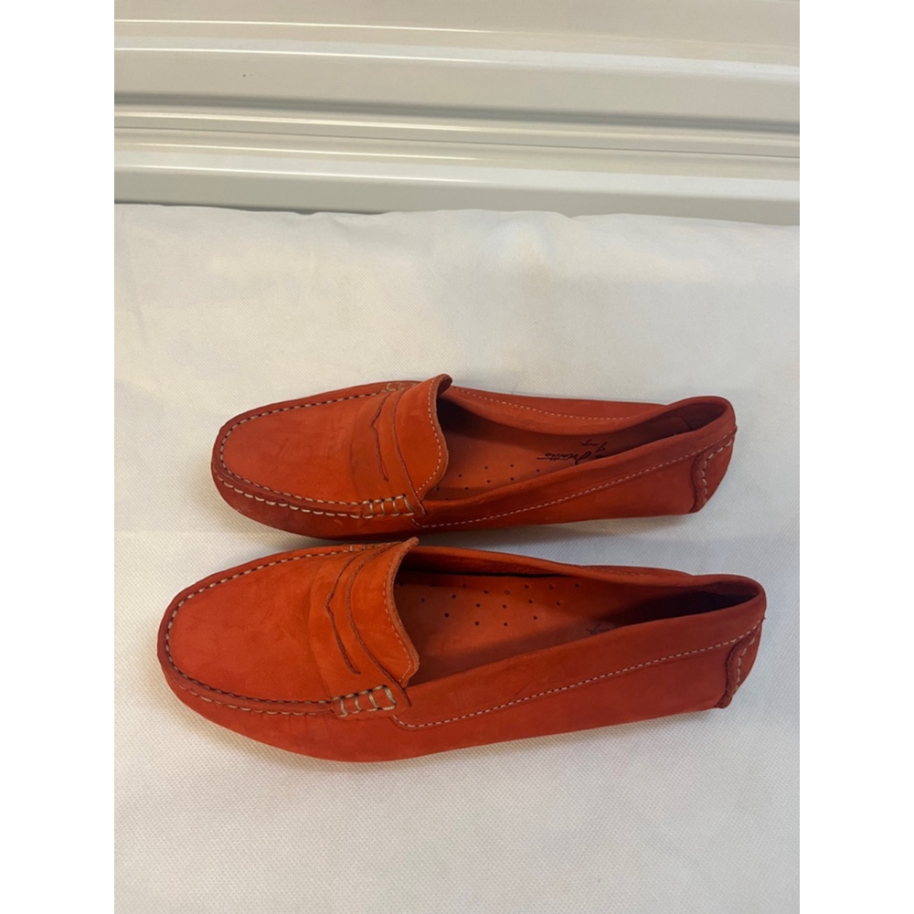 Massimo Matteo Firenze Women’s Penny Keeper, Orange Slip-On Loafers, Size 8B - Picture 4 of 8